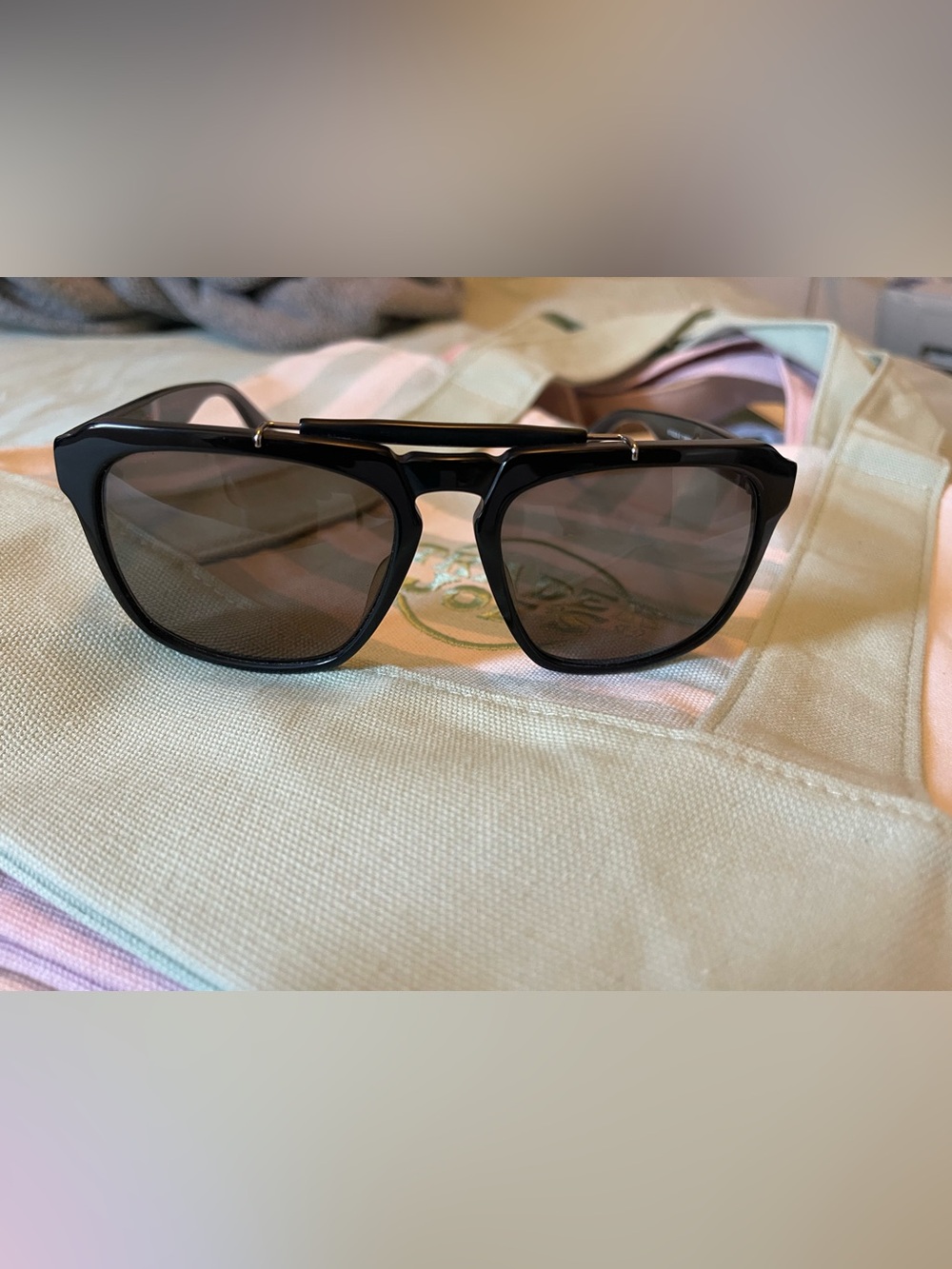 Polarized Mosley Tribes Merchant sunglasses in black.
